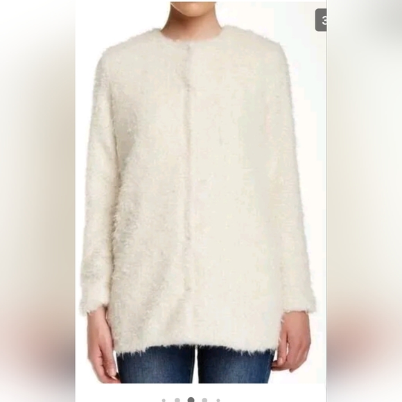 Elodie Faux Fur Shacket - Picture 3 of 9